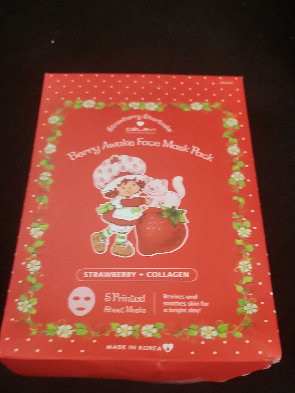 Strawberry Shortcake Shirt, 2 Lip Oil Set, 5 Pack Sheet Masks& 1 Pair Of Socks - Picture 4 of 9